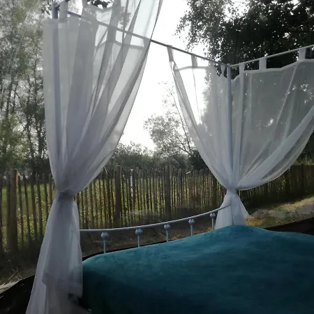 Luxury tent Noortweghe Glamping Zedelgem